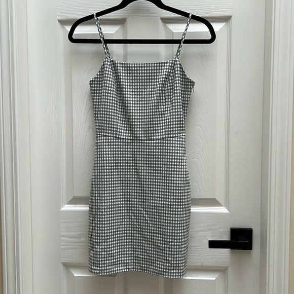 Aritzia dress | Wilfred plaid mini dress - Picture 1 of 12